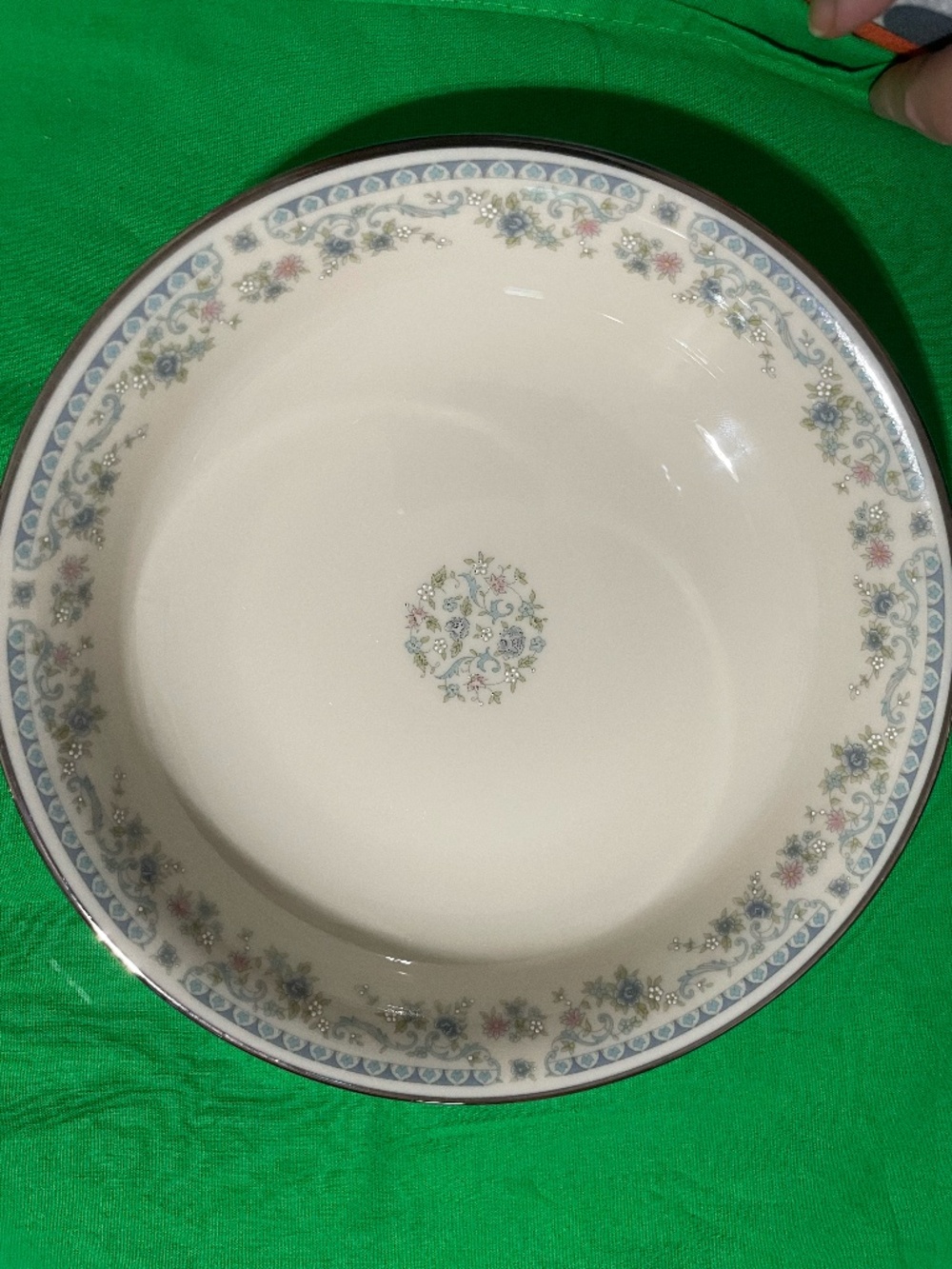 Lenox Columbine Embossed Dinnerware 7 3/4" Coupe Soup Bowl Blue Flowers Platinum